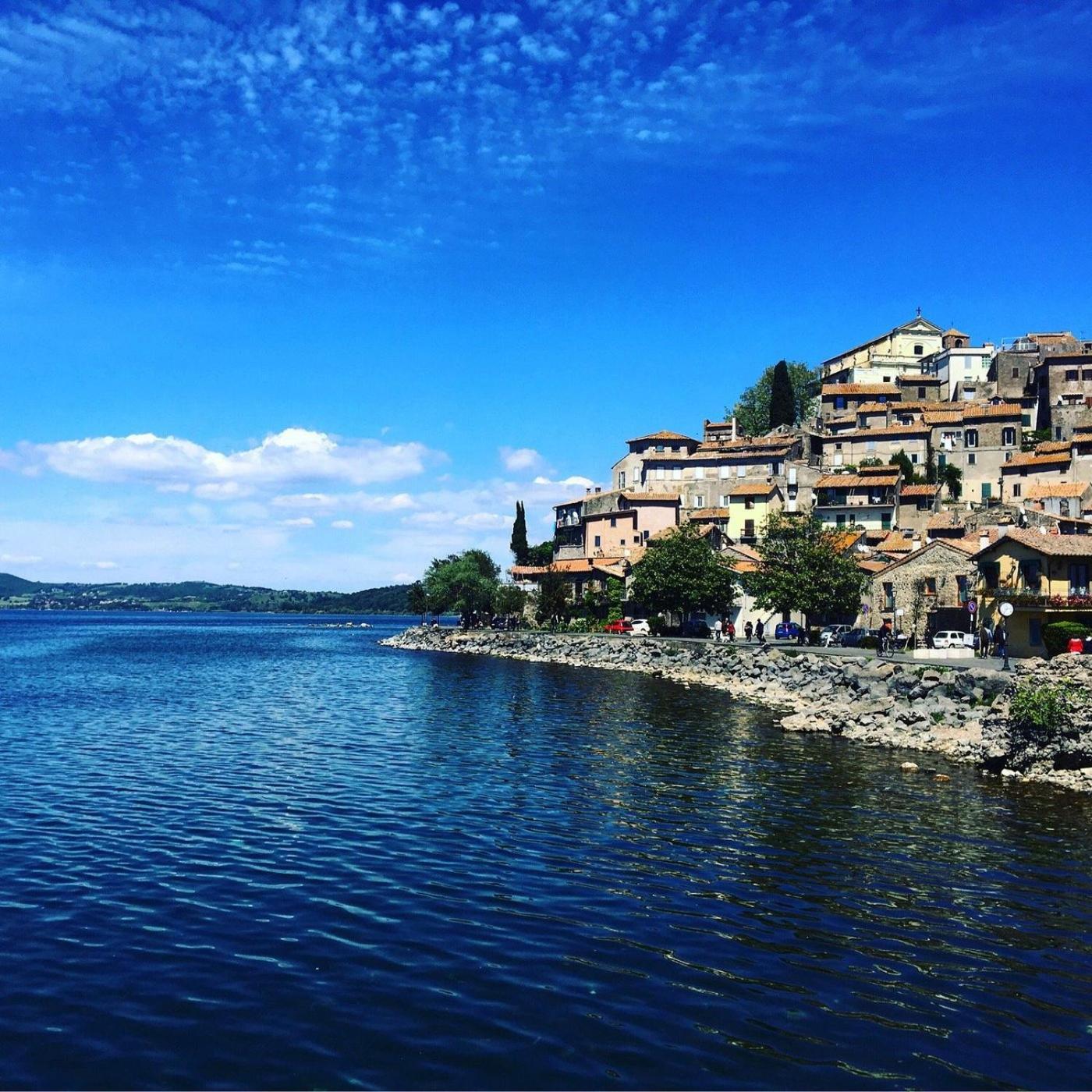 Appartamento Tra Il Borgo E Il Lago Anguillara Sabazia Buitenkant foto