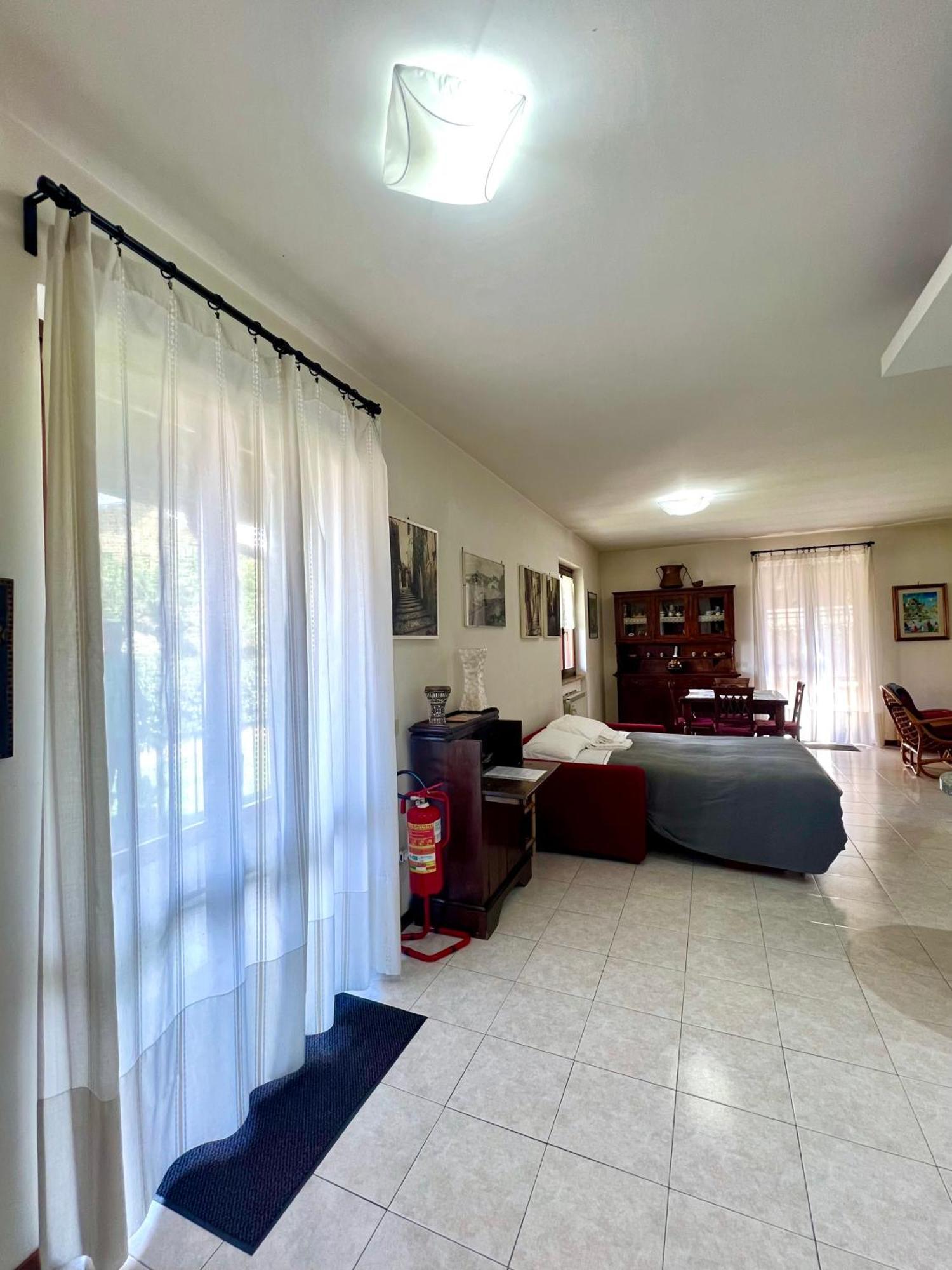 Appartamento Tra Il Borgo E Il Lago Anguillara Sabazia Buitenkant foto